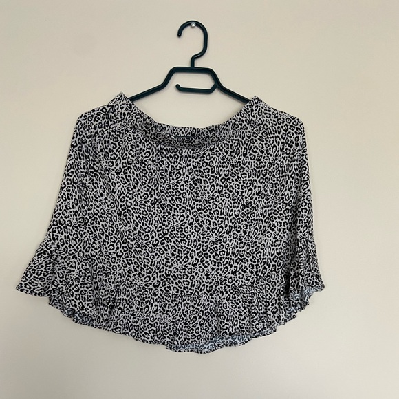 American Eagle High-Waisted Leopard Print Mini Skirt - Picture 6 of 10